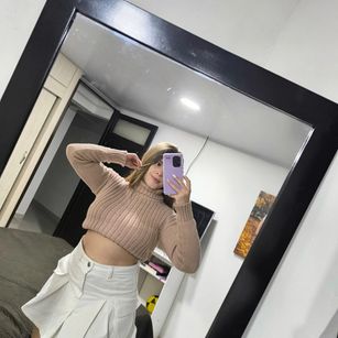 Model - HannaCutte anal