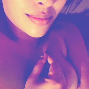 Model - BiancaRosexx fastresponse