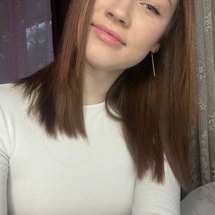 Model - Chloe Miller student