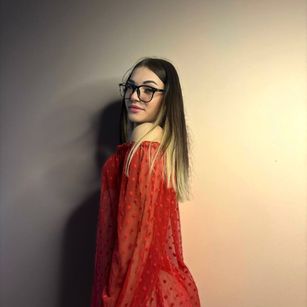 Model - Hellen tattoo