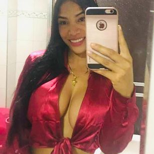 Model - GabyFerrer pussy