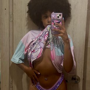 Model - Venus Fantasyy latina