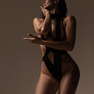 Model - Esmin dirtytalk