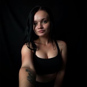 Model - CamilleXMyr fetish