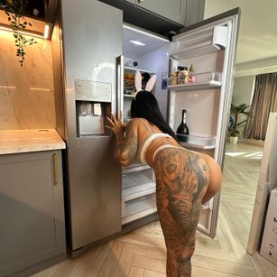 Model - FiresBomb777 young