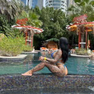 Model - FiresBomb777 brunette