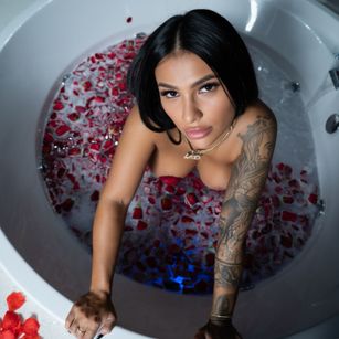 Model - FiresBomb777 anal