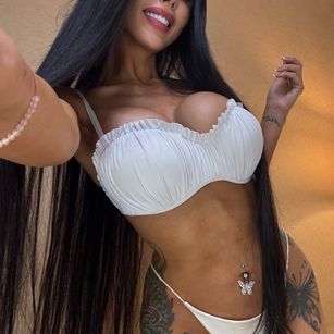 Model - kimberry heels