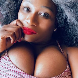 Model - Magicalboobsdd Evony