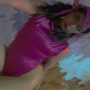 Model - jaadee18 bigass