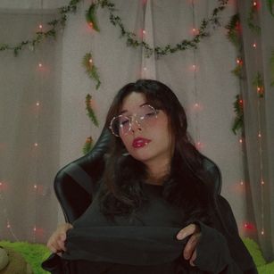 Model - jaadee18 bdsm