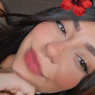 Model - manuela butt