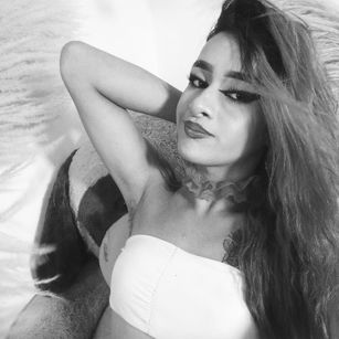 Model - JasminDivas ebony