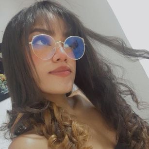 Model - Nicol Duran findom