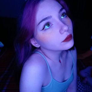 Model - Sandra worship