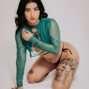 Model - VioletaFosterr masturbation