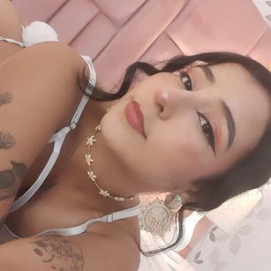 Model - VioletaFosterr feet