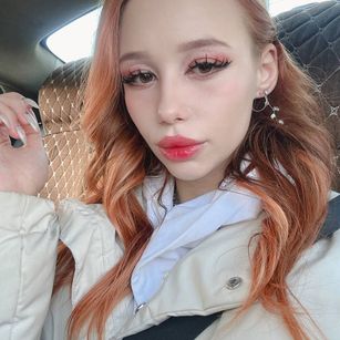 Model - Lalissa feet