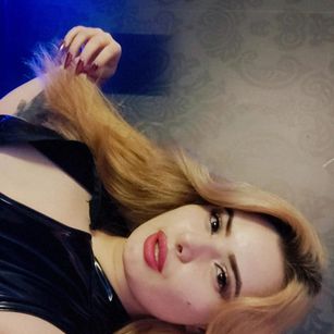 Model - Catherine Hell CEI