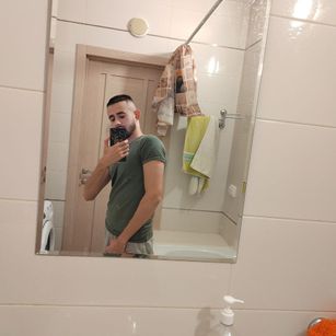 Model - Komilfo69 shy