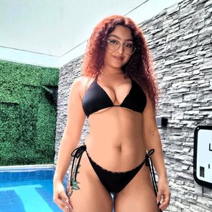 Model - Abby Luna Latina