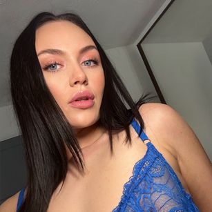 Model - PerriePlays cute