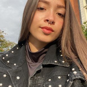 Model - victoria adamns dirtytalk