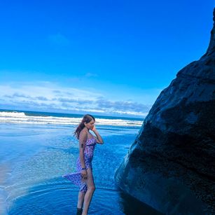 Model - CloeSweet joi