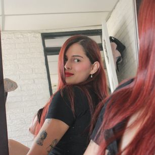 Model - CloeSweet fetish