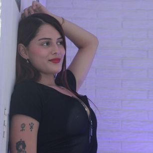 Model - CloeSweet cei