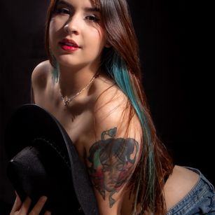 Model - Andy_Robert femdom