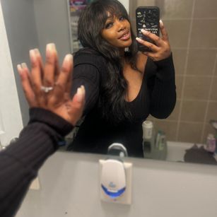 Model - pocahontasgrim strapon