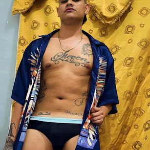 Model - ivan alejandro martinez villa bigcum