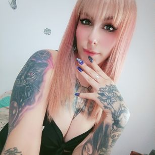 Model - Emily y Christian feet