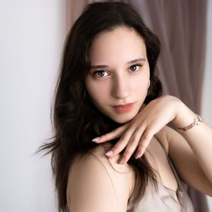 Model - StacyBeauty sweet