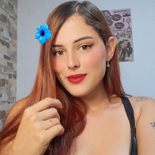 Model - CloeSweet fetish