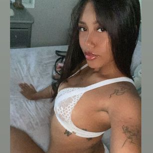 Model - Brisa Quispe Teenager