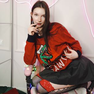 Model - Mari Nette heels