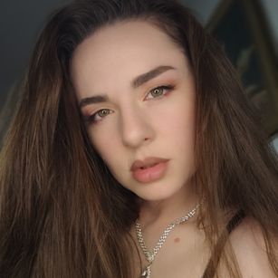 Model - Sofia Your sexy