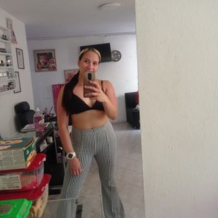 Model - Shantal fastresponse