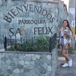 Model - Shantal Heels