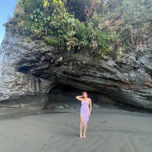 Model - CloeSweet joi