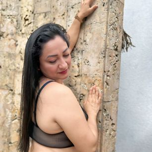 Model - Sofia Milf joi