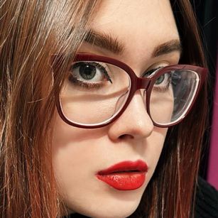 Model - AnikaWartz bigtits