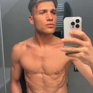 Model - Master Liam feet