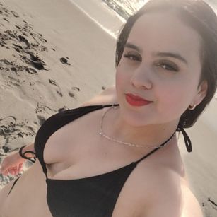 Model - Ava Isabella atm