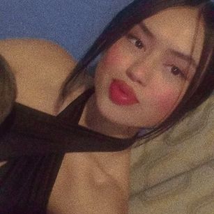 Model - CataleyaRicci striptease