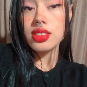 Model - CataleyaRicci dirtytalk