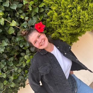 Model - Caroline stockings