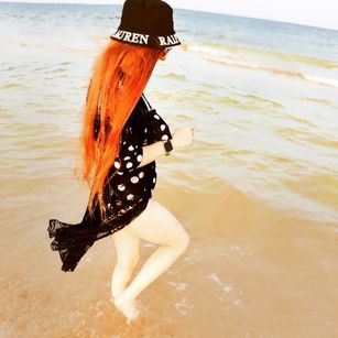 Model - Miki_Mini ass